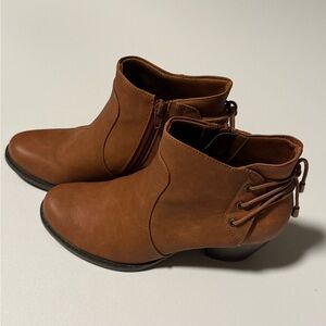 BareTraps Tan Ankle Booties